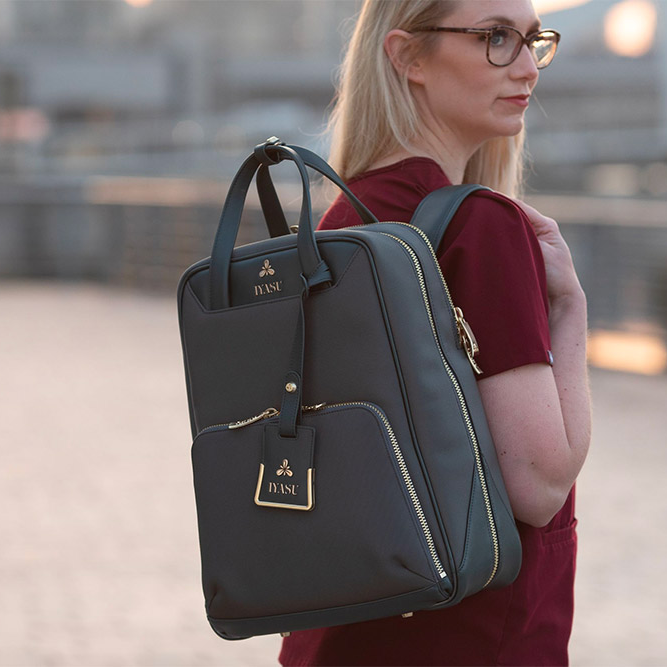 The Elsie Medical Bag - Black - IYASU