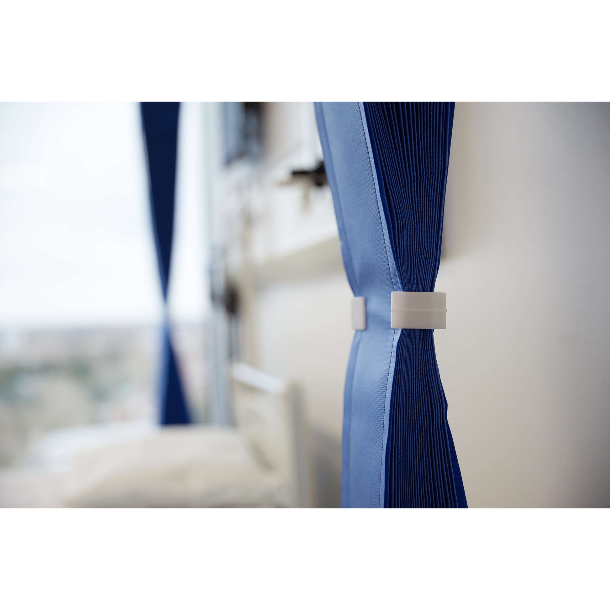 Fantex Disposable Antimicrobial Hospital Curtain - C-Fit - 2.4m x 2m - 